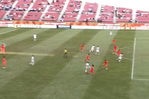 18秒时，乌国队成功追平比分，但越位进球被判无效