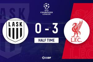 利物浦半场领先林茨3-0，巴尔科拉梅开二度，阿劳霍为红军首开纪录，维尔茨送出关键助攻